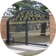 portail en fer forgé synfy