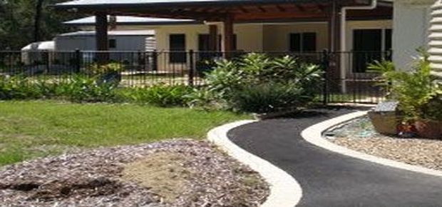 modèle d'allée de jardin en enrobe