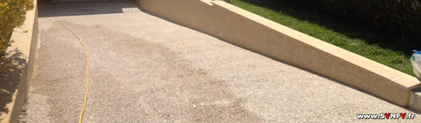 modèle descente de garage en béton désactivé